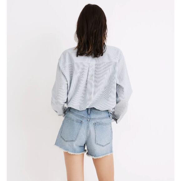 Madewell The Perfect Jean Short in Balsam Wash - Picture 6 of 7